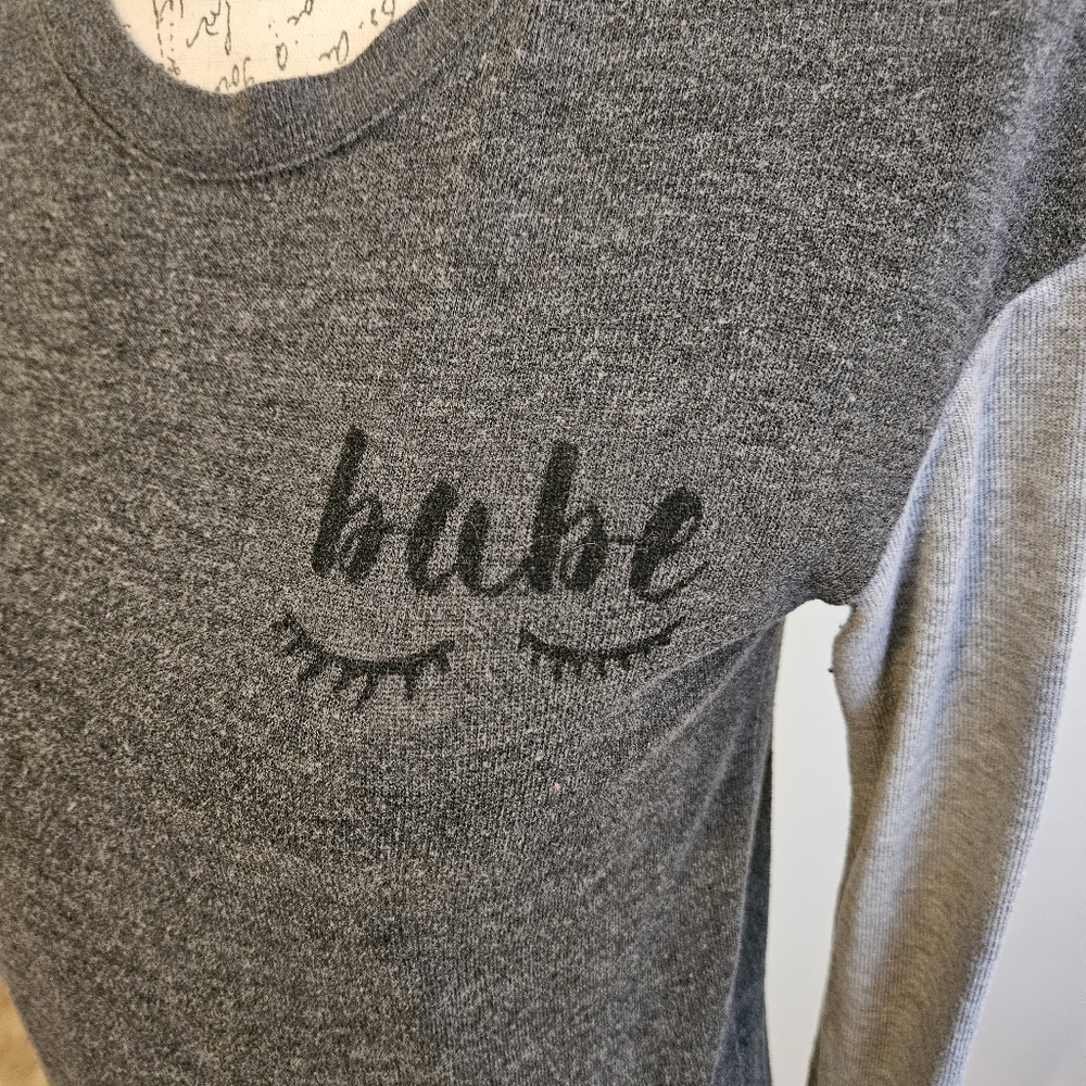 Zoe + Liv, long sleeve shirt gray, XS, very comfortable